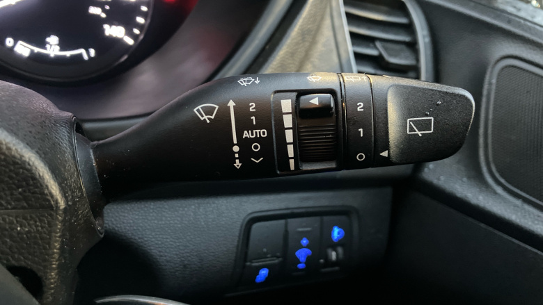 Hyundai i20 1.2 Blue Drive Sport Nav 3dr Petrol Hatchback